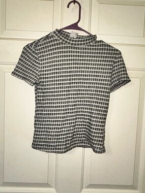 No Boundaries Black & White Striped Mock Neck Tee